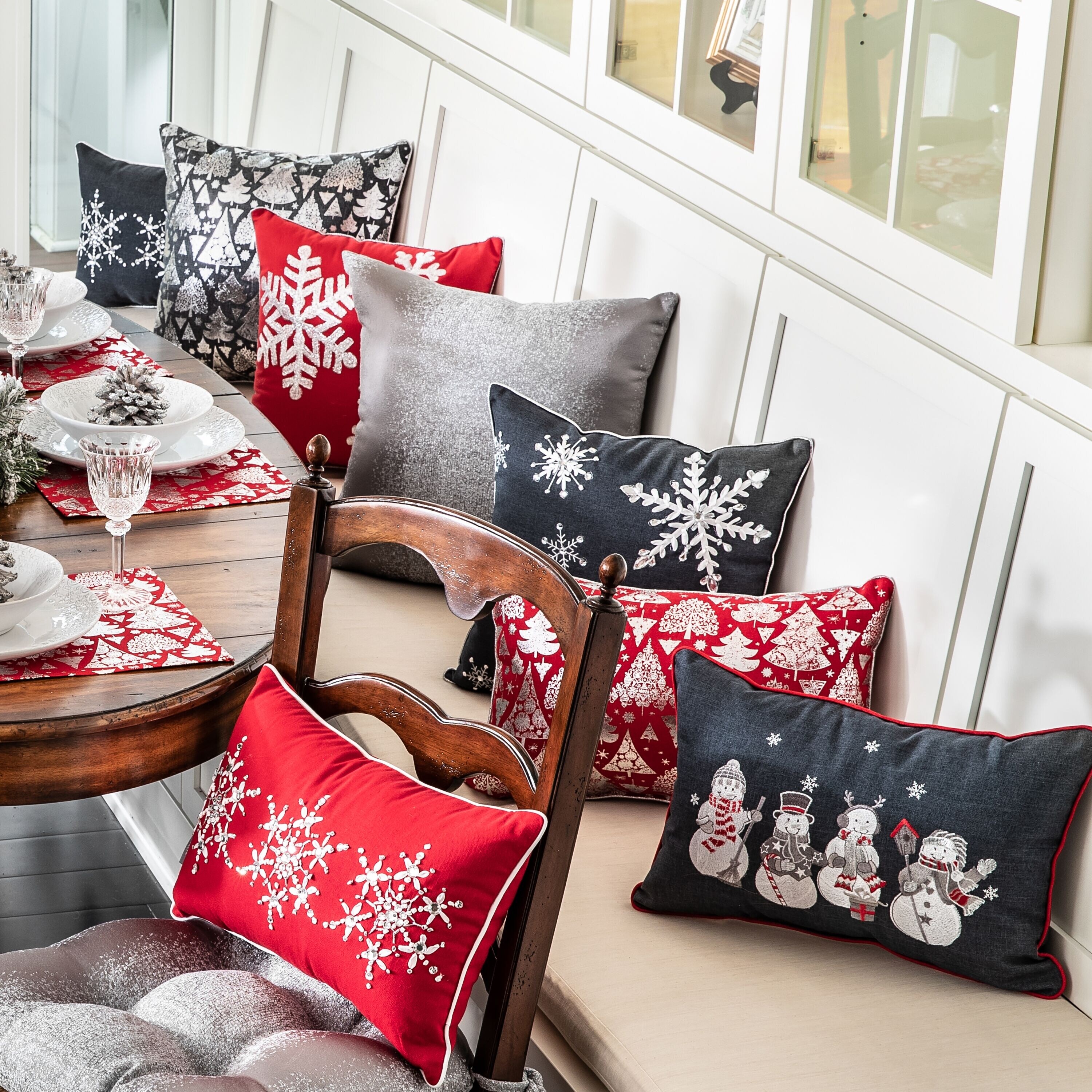 Christmas pillows bed bath and beyond hot sale