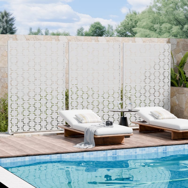 Outdoor Freestanding Metal Privacy Screen Decorative Garden Fence Set of 2