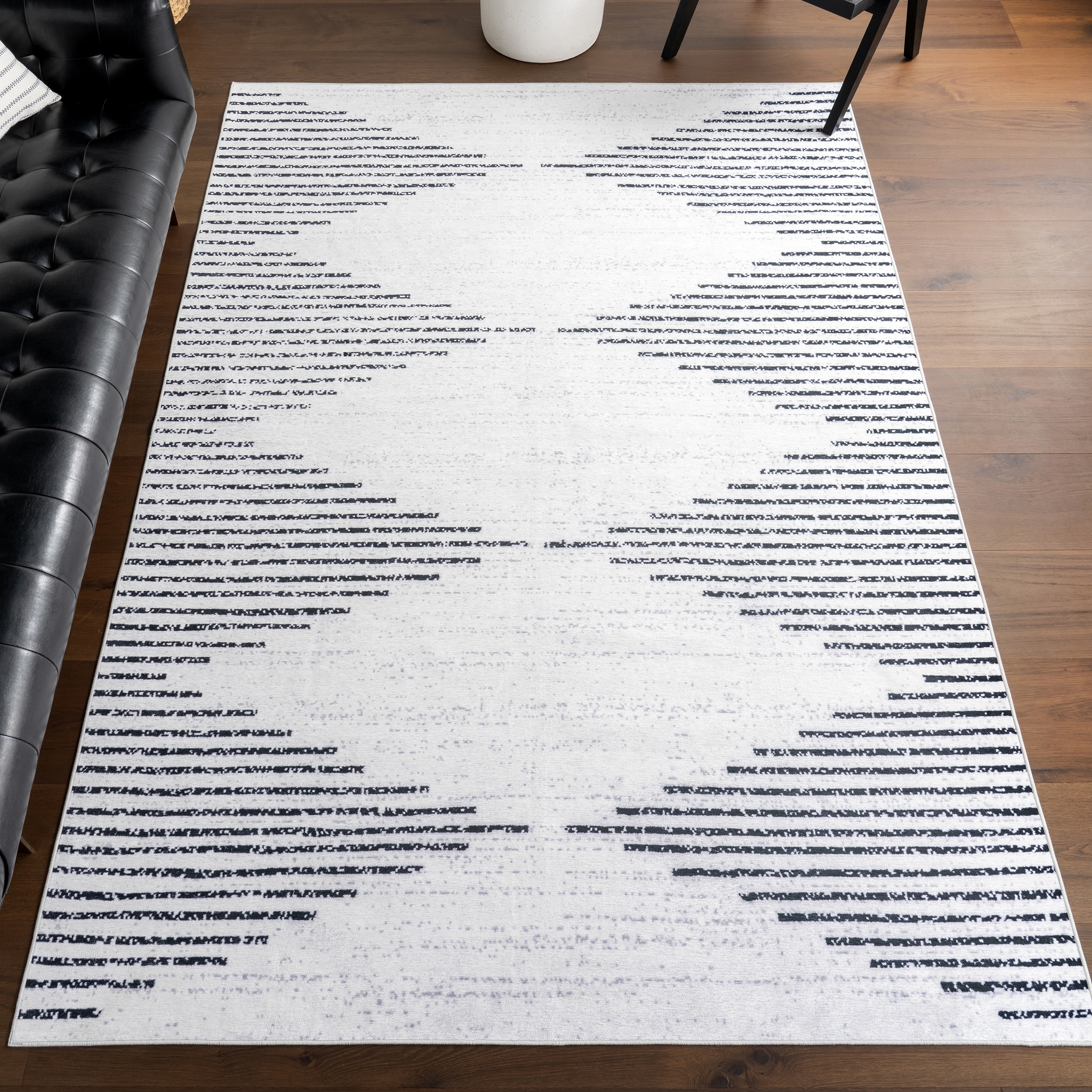 Nuloom Yori Diamond SplashGuard Machine Washable Area Rug