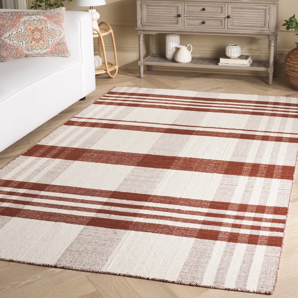 SAFAVIEH Handmade Striped Kilim Magndis Wool Rug