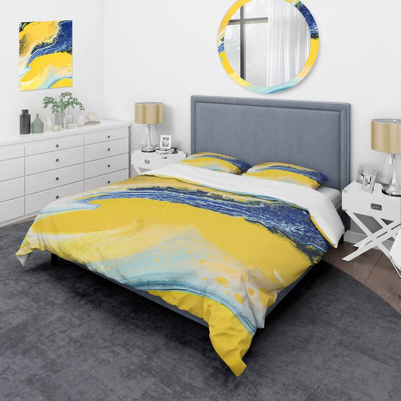 Designart 'Abstract Composition In Yellow and Blue VII' Modern Duvet Cover Set