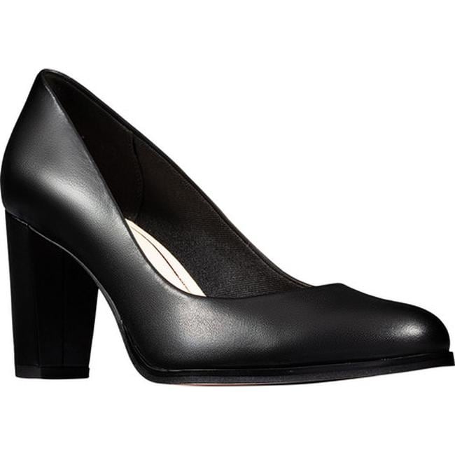clarks pump shoes
