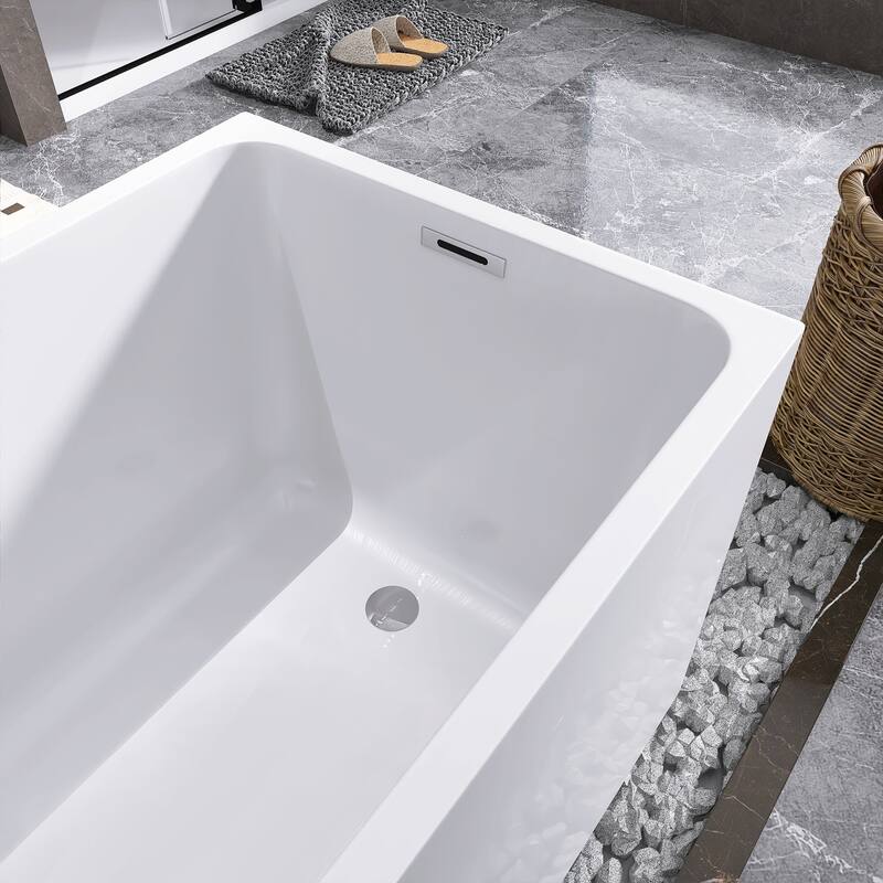 43 in. x 28 in. Acrylic Freestanding Soaking Bathtub in Gloss White