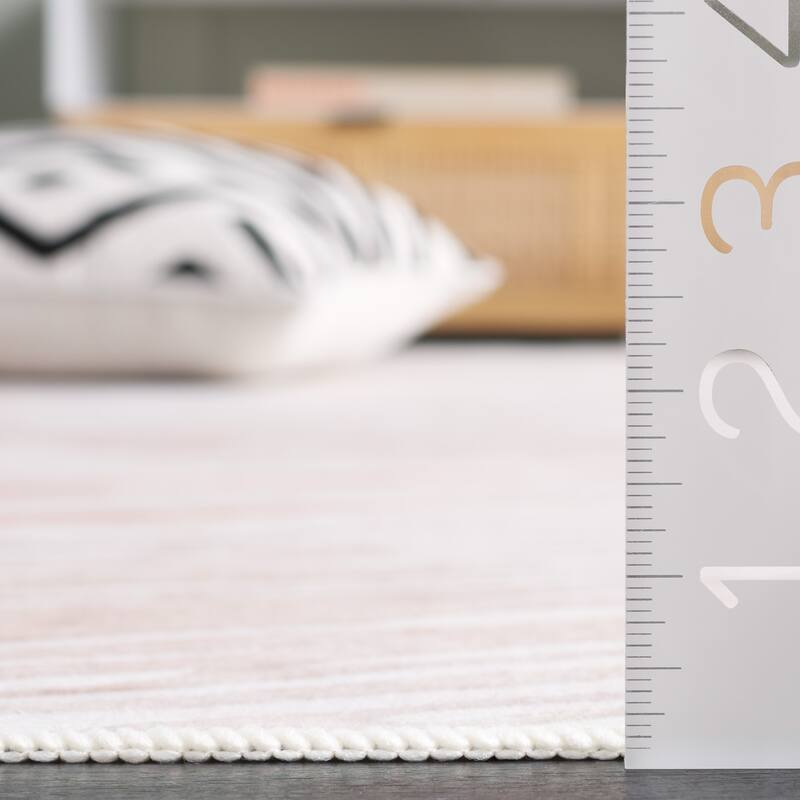 SAFAVIEH Malibu Aimie Modern & Contemporary Rug