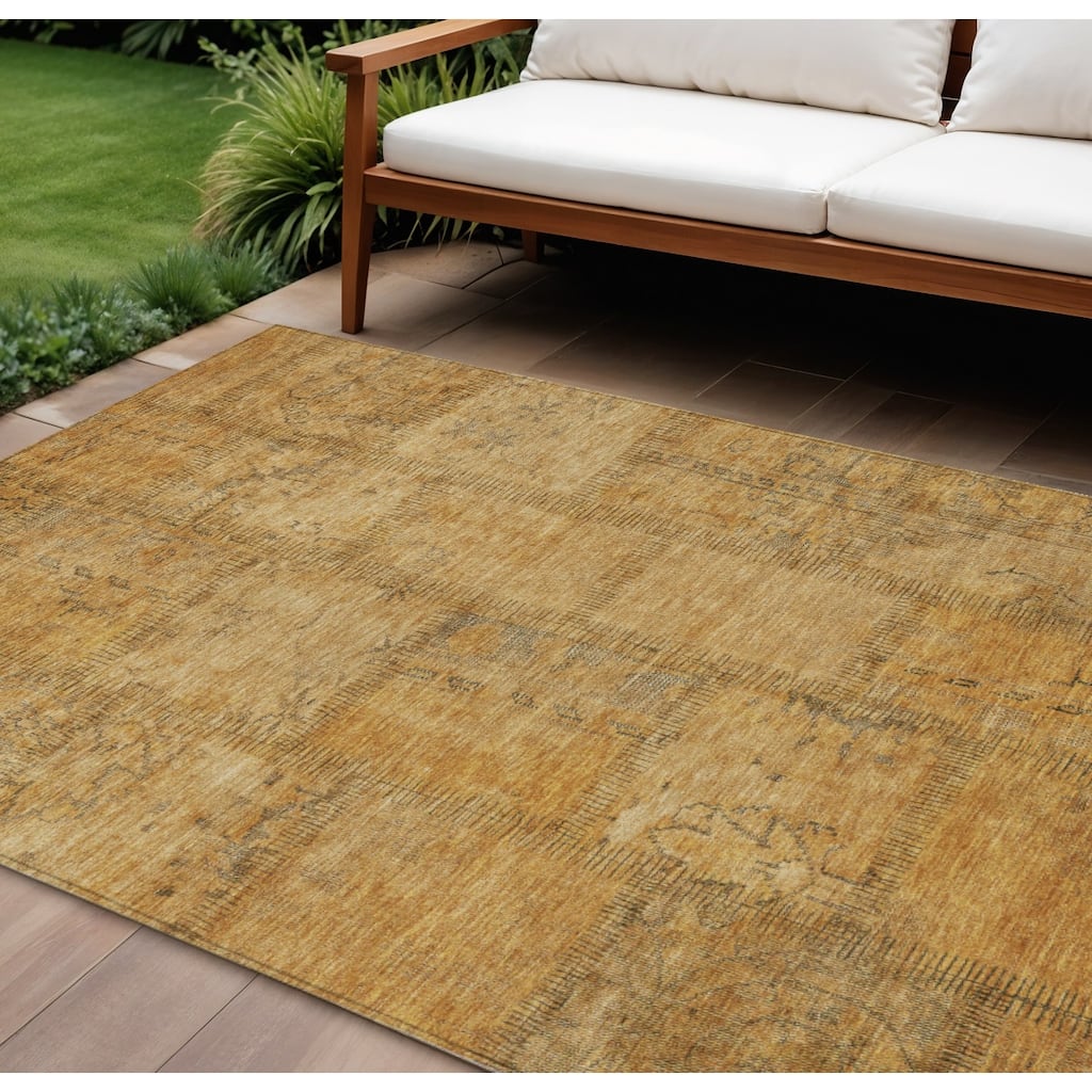 HomeRoots Patchwork Transitional Rectangle Outdoor Rug