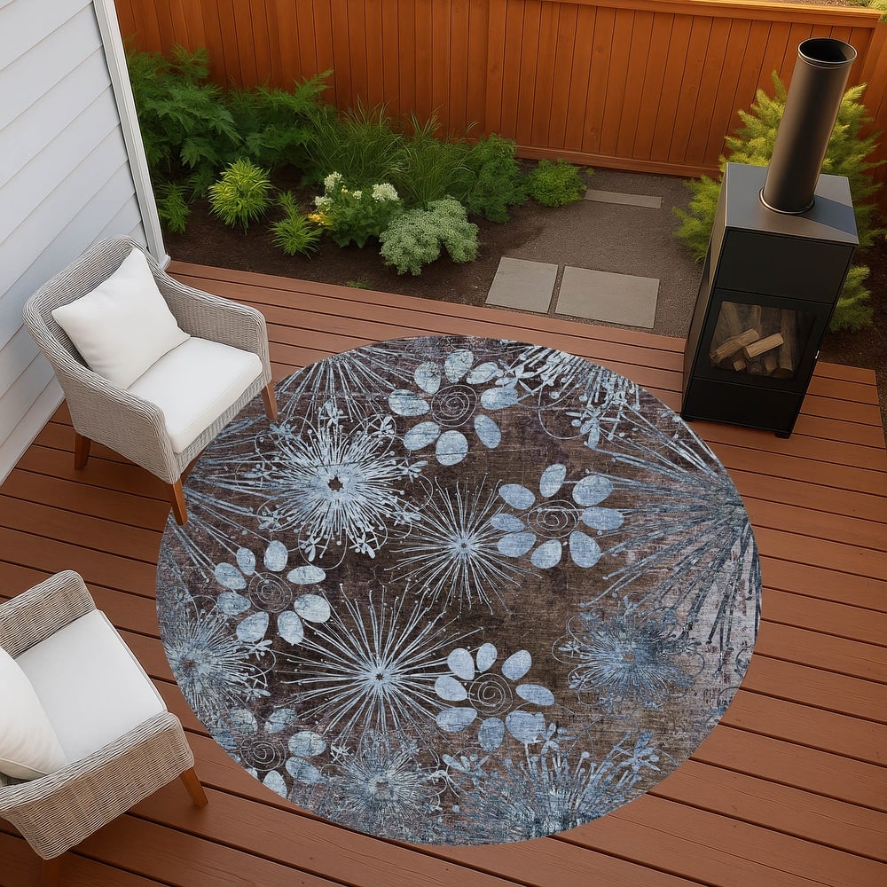 Machine Washable Indoor/ Outdoor Floral Geo Chantille Rug