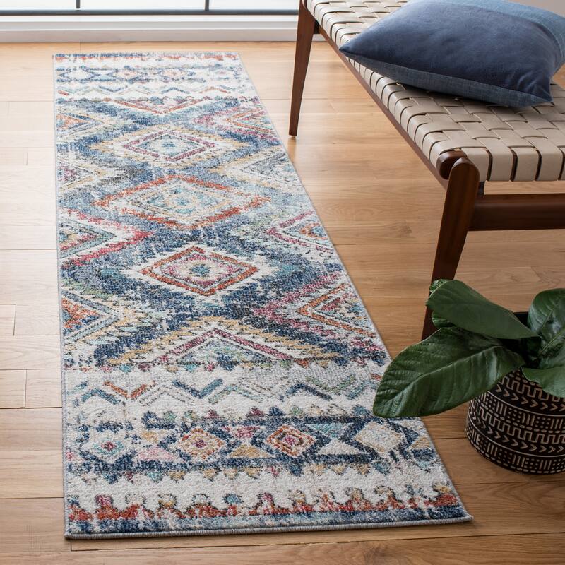 SAFAVIEH Phoenix Caldonia Moroccan Boho Distressed Rug