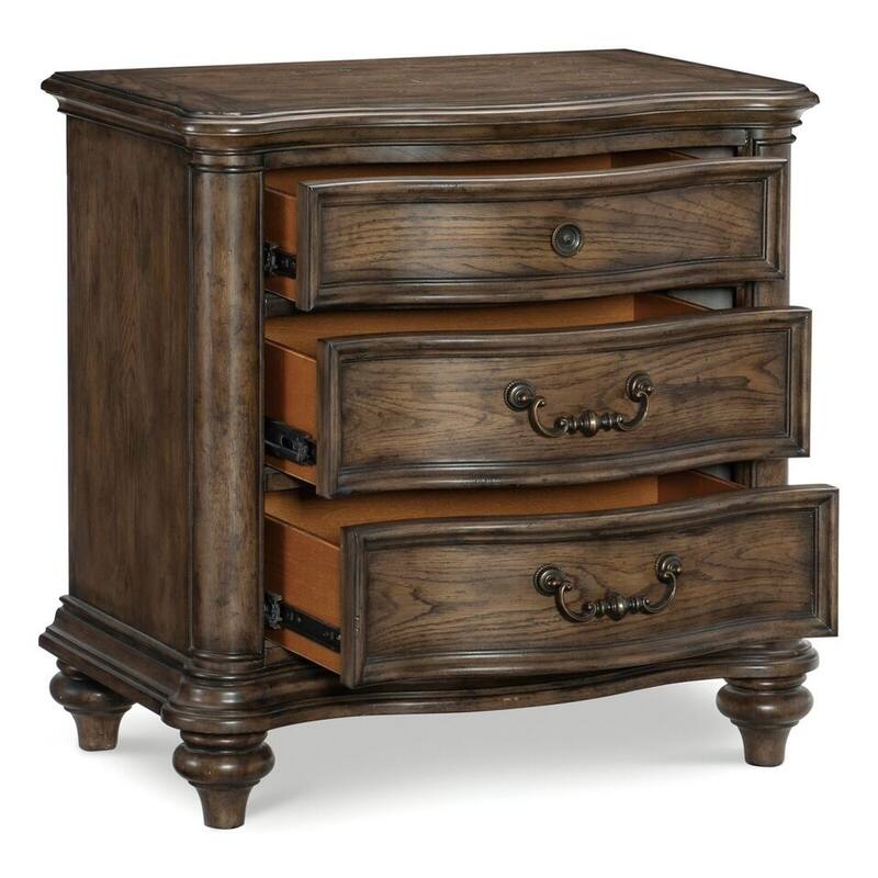 Traditional Bedroom 3pc Set Brown Oak Finish Bed and Two Nightstands