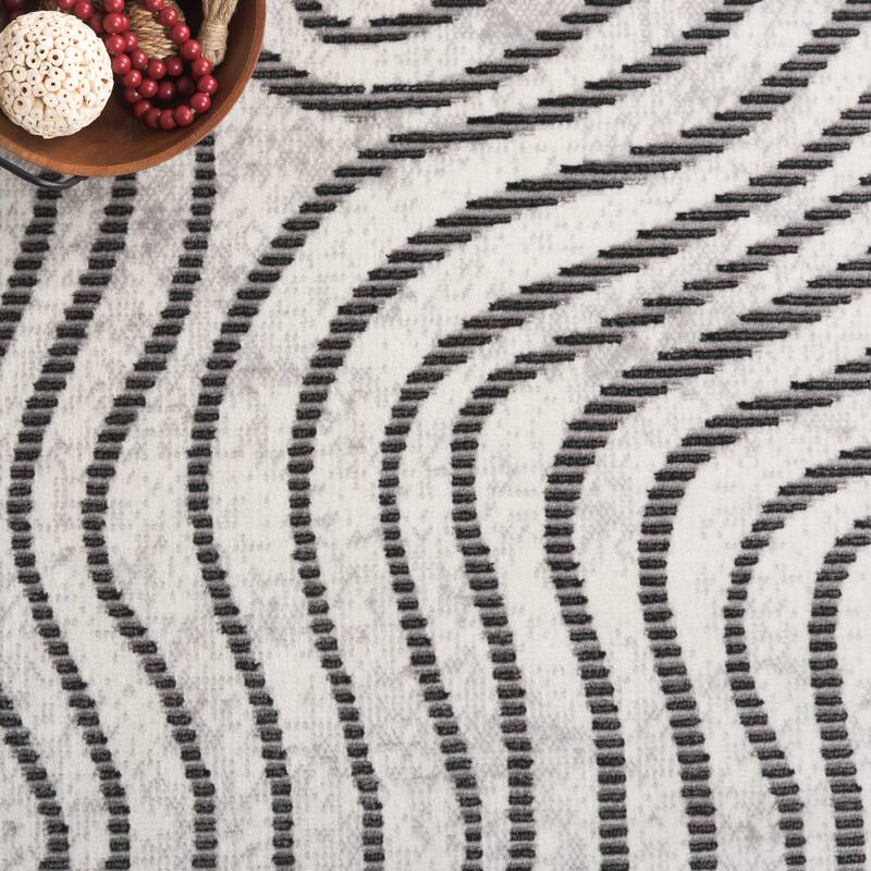 SAFAVIEH Temple Luzia Modern Contemporary Abstract Rug - 6'7" Round