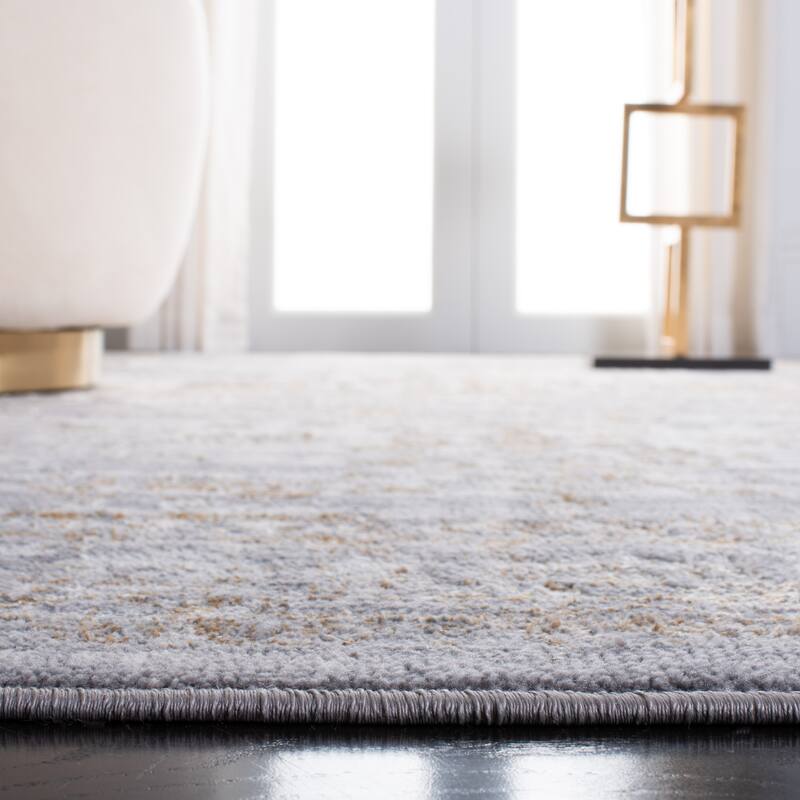 SAFAVIEH Orchard Macy Distressed Rug