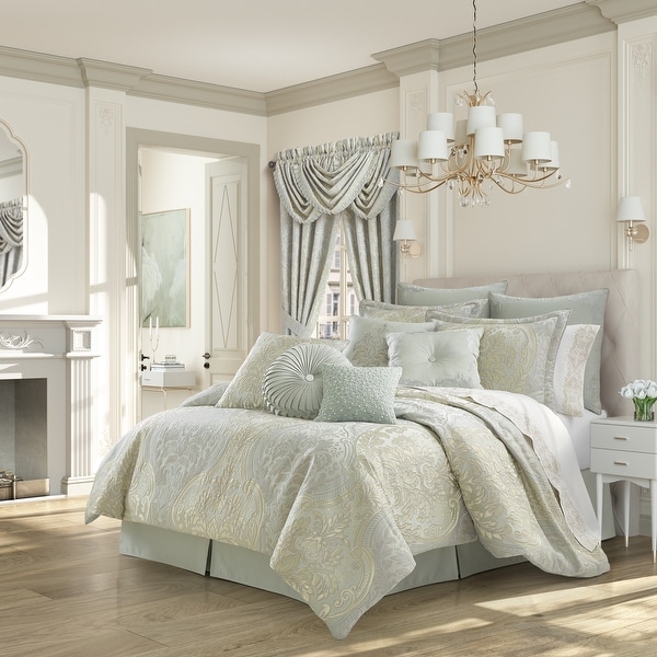 https://ak1.ostkcdn.com/images/products/is/images/direct/0bb128c8e7fad40f3dacbd6f88d0bb1f7d06239a/Five-Queens-Court-Berlin-Spa-Comforter-Set.jpg