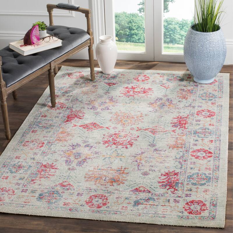 SAFAVIEH Windsor Jane Shabby Chic Cotton/ Polyester Distressed Rug - 5' x 7' - Ivory/Fuchsia