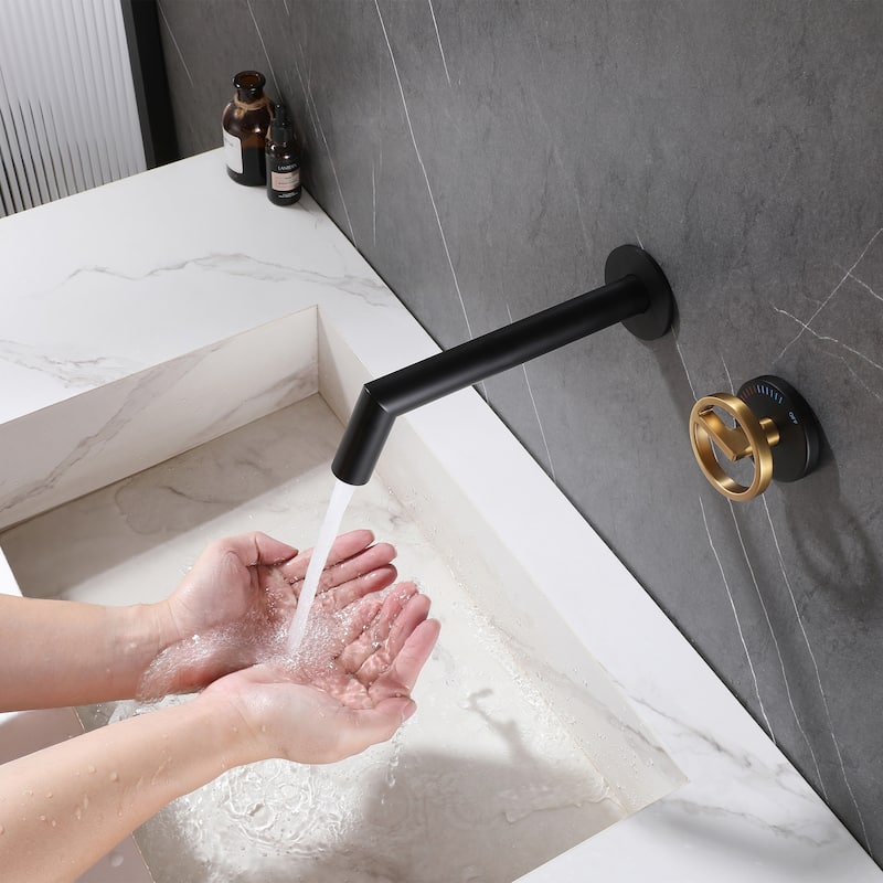 Solid Brass Single Handle Or Double Handle Wall Mounted Bathroom Faucet