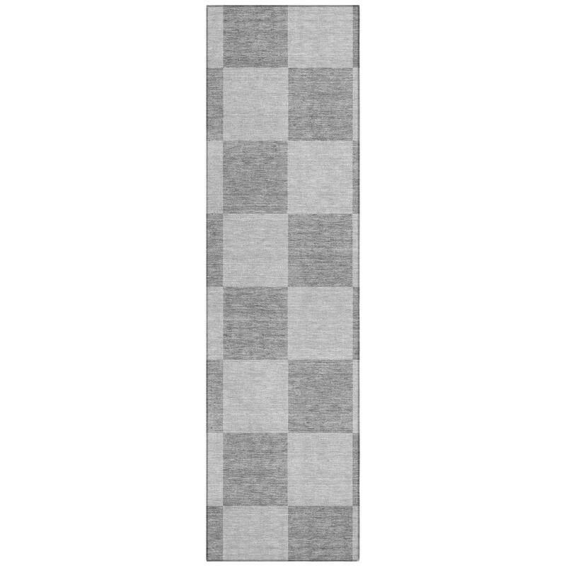 Machine Washable Indoor/ Outdoor Modern Checker Chantille Rug