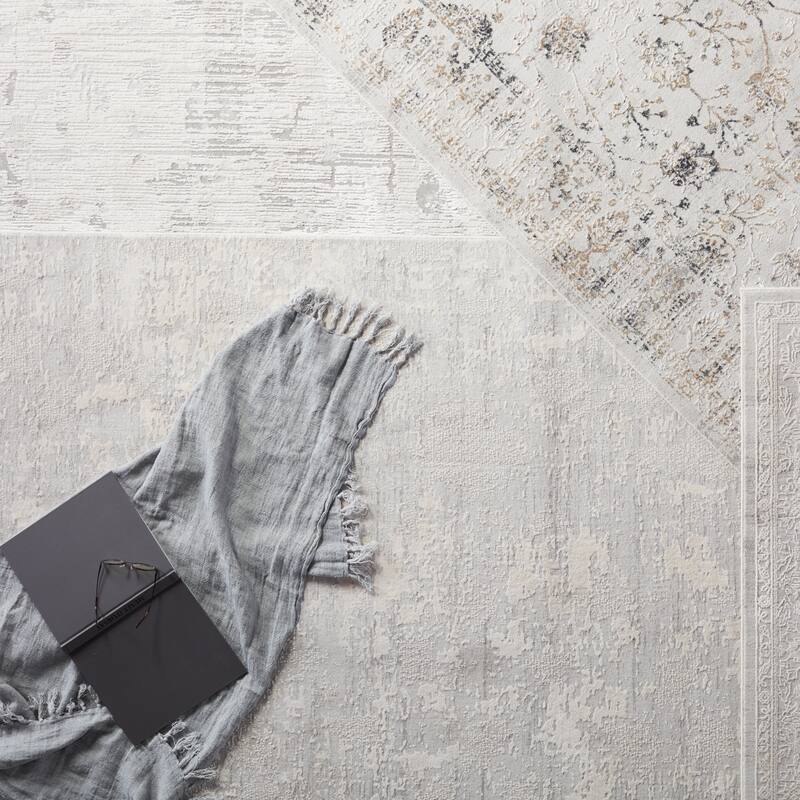 Shahi Abstract Area Rug
