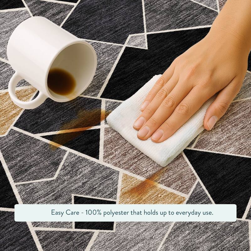 Machine Washable Indoor/ Outdoor Modern Mosaic Chantille Rug