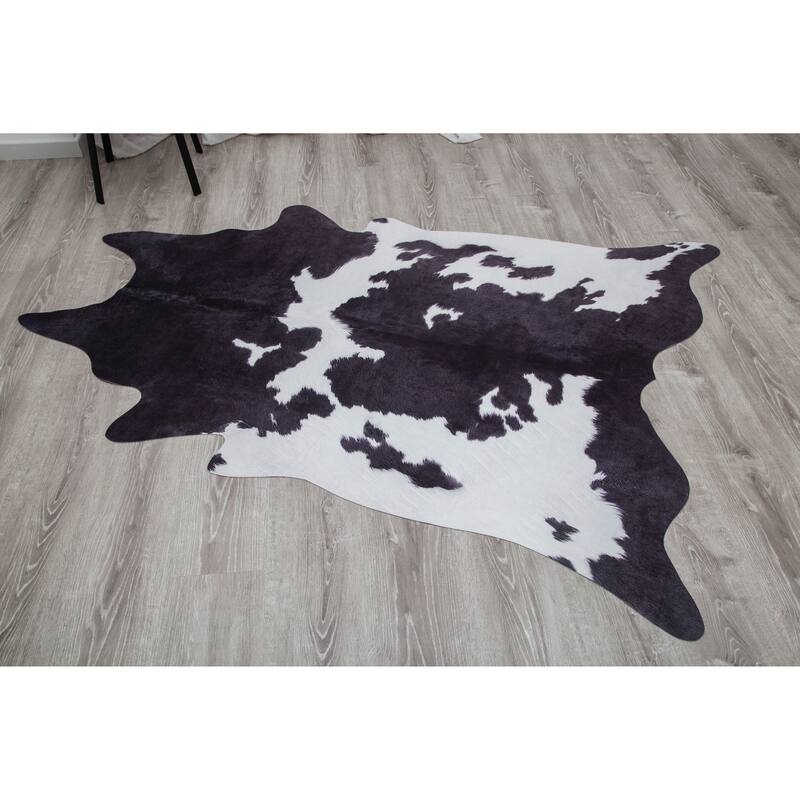 Rio Collection Black/White Faux Cowhide Printed Rug