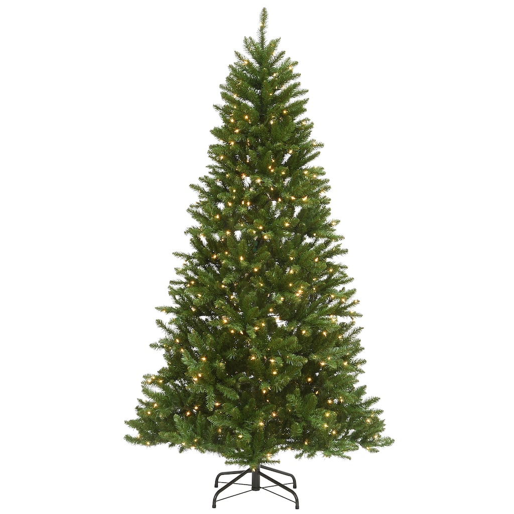 National Tree Company 9 ft. Peyton Spruce Tree with Clear Lights - 9 Foot