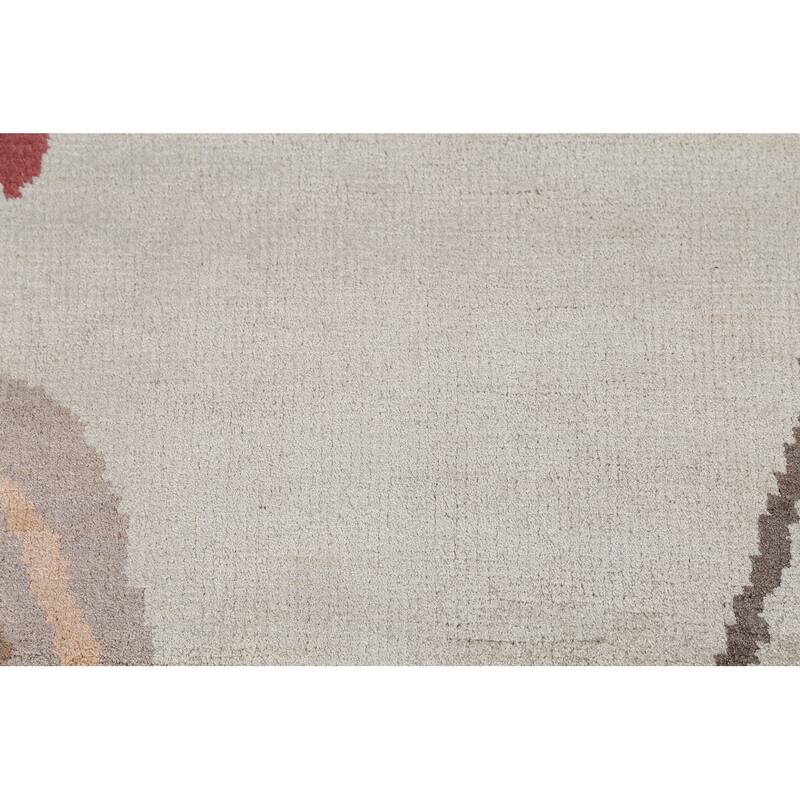 Handmade Flowers Wool & Silk Indian Area Rug - 6'3"x 9'0"