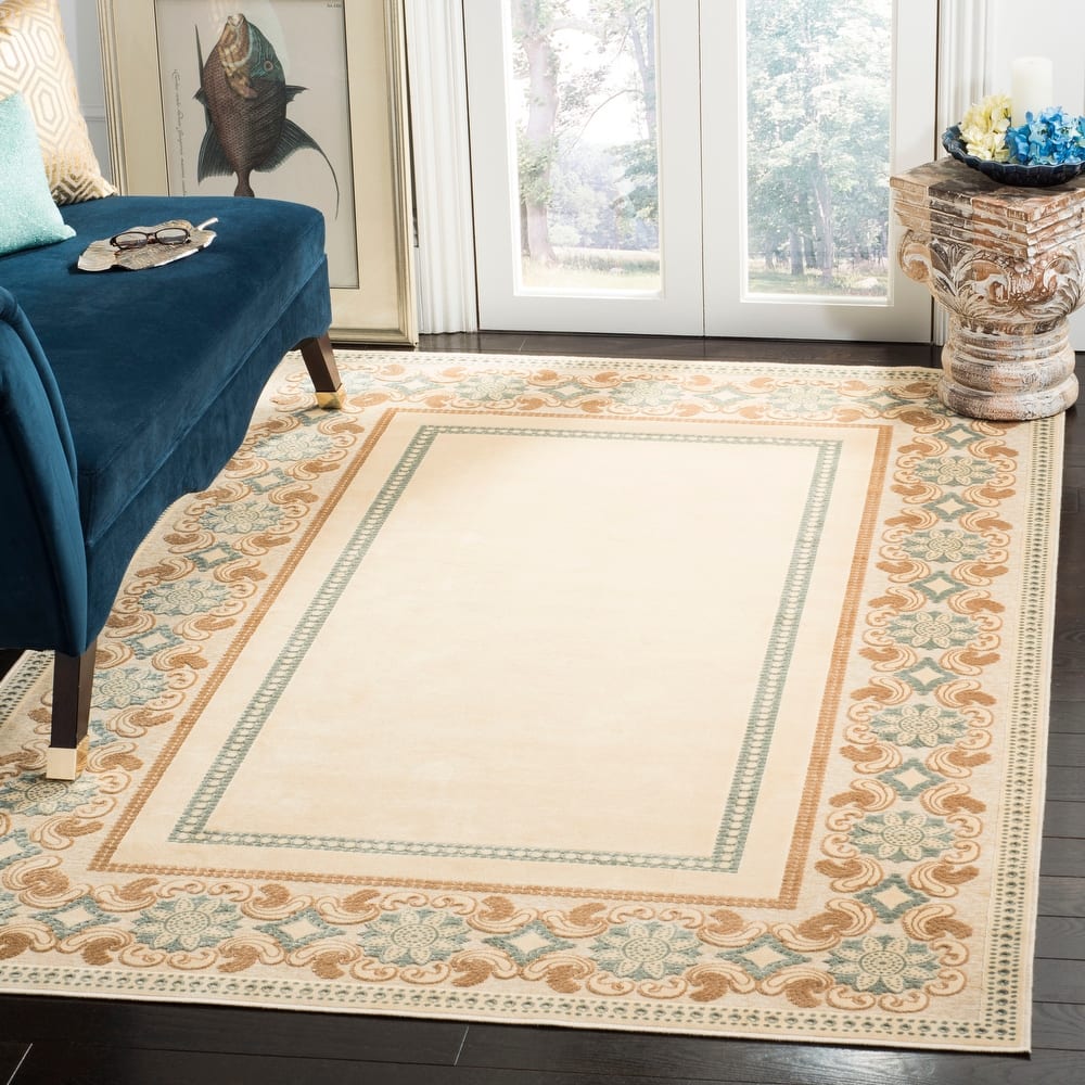 Martha Stewart by SAFAVIEH Handmade Taj Mahal Viscose Rug