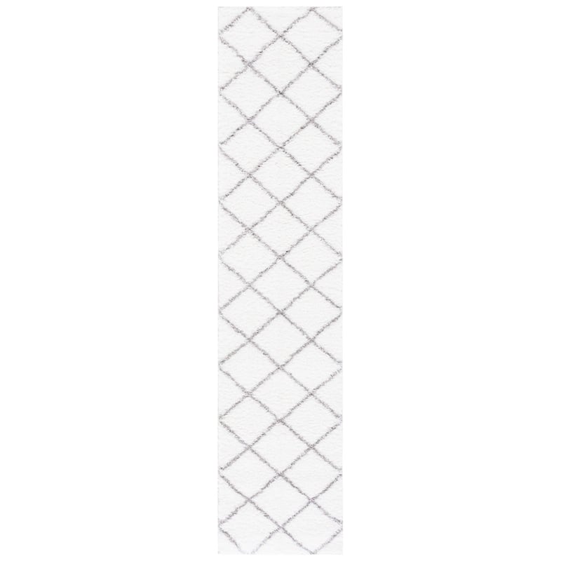SAFAVIEH Tahoe Shag Emilia Trellis 1.2-inch Thick Rug - 2' x 9' Runner - White/Grey