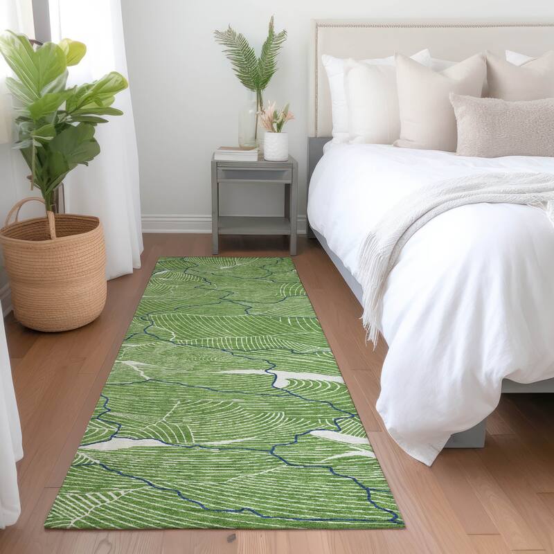 Machine Washable Indoor/ Outdoor Abstract Crackle Chantille Rug - Green - 2'3" x 7'6"