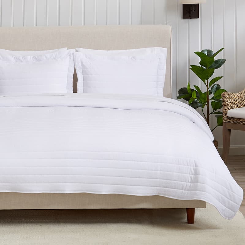 Luxurious Channel Stitch Microfiber Quilt Set With Shams - White - Full - Queen