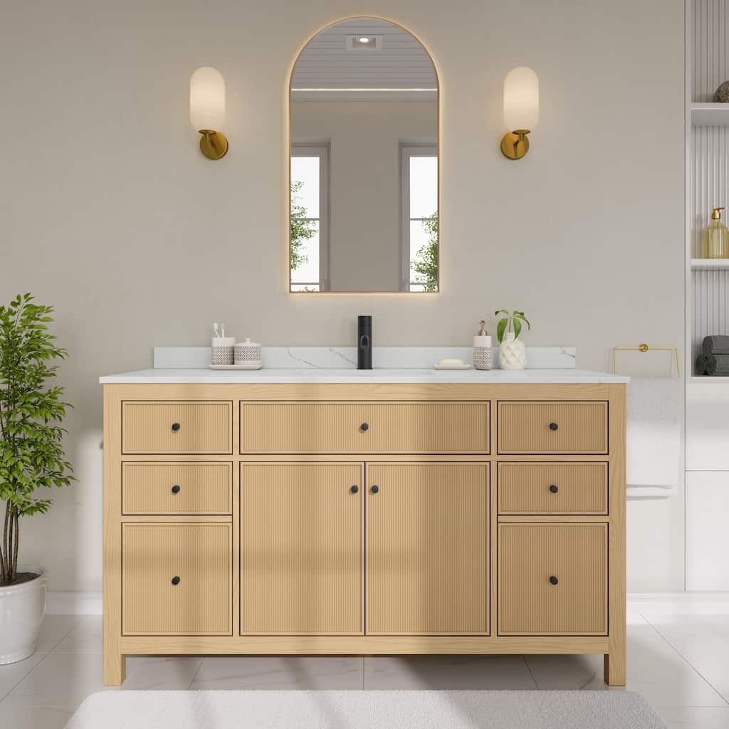 Wyndham Collection WCF9292-60S-QTZ-UNSMXX Pendry 60" Free Standing