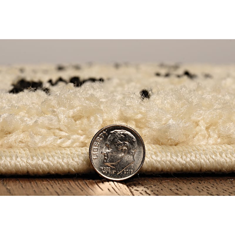 Linon Moroccan Atlas Shag Rug