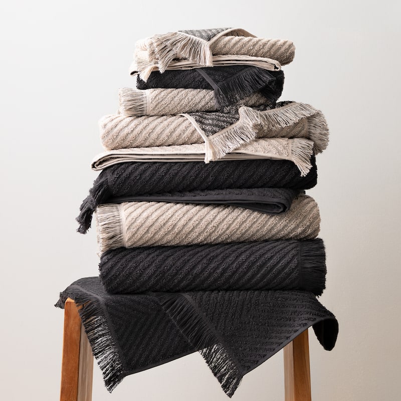DKNY PURE Herringbone 4-piece Bath and Hand Towel Set