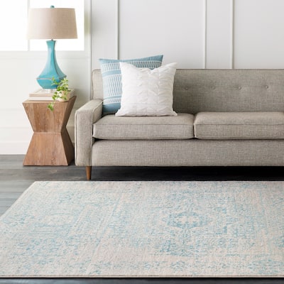 Robin Vintage Medallion Area Rug - 6'7" x 9'