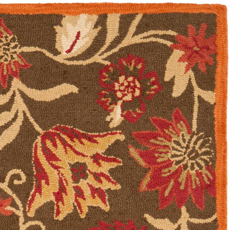 SAFAVIEH Handmade Blossom Chrissie Modern Floral Wool Rug