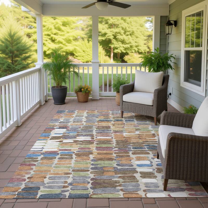 Machine Washable Indoor/ Outdoor Modern Caps Chantille Rug