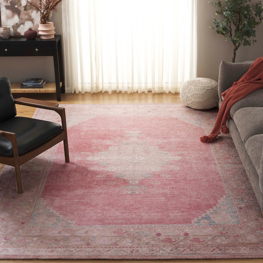 SAFAVIEH Handmade Classic Makie Vintage Shabby Chic Rug