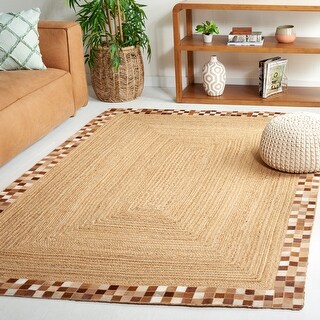 SAFAVIEH Handmade Natural Fiber Smaro Farmhouse Cowhide Leather Rug