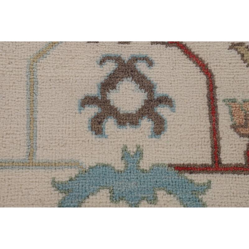 Beige / Ivory Floral Oushak Area Rug Hand-Knotted Wool Carpet - 9'1" x 11'9"