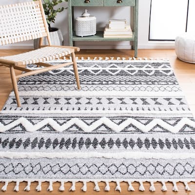 SAFAVIEH Moroccan Tassel Shag Kroot 2-inch Thick Rug