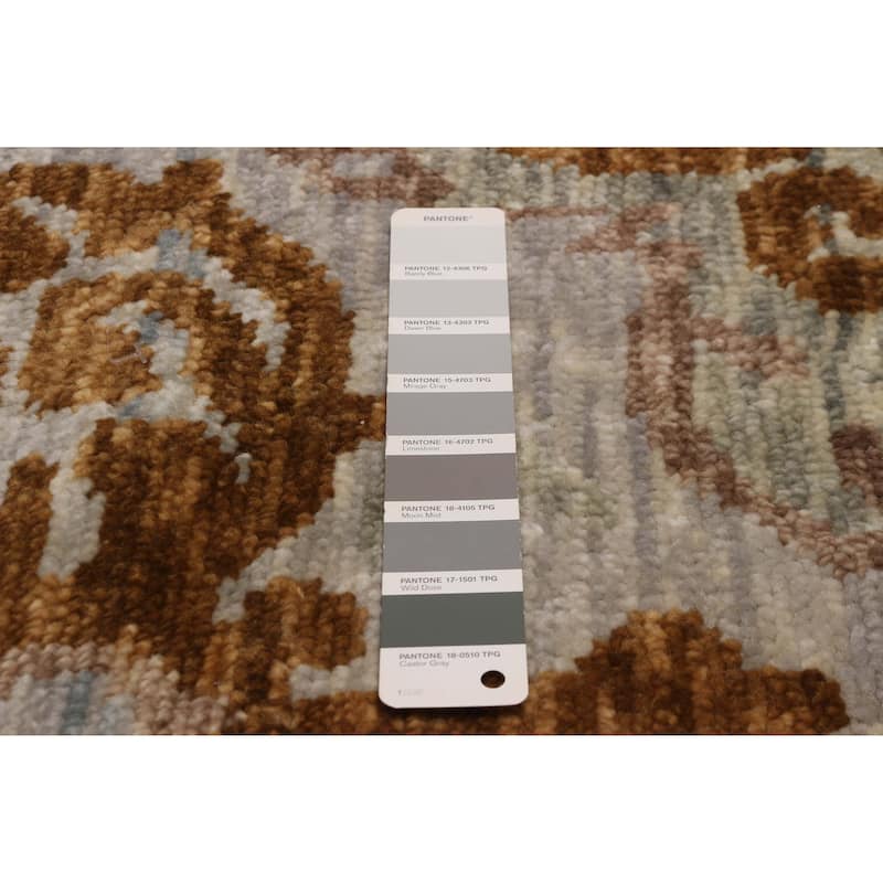 ECARPETGALLERY Hand-knotted Mystique Light Grey Wool Rug - 7' 11" x 8' 2"