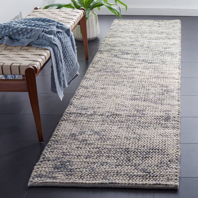 SAFAVIEH Handmade Natura Heliette New Zealand Wool Rug - 2'3" x 9' Runner - Grey/Beige