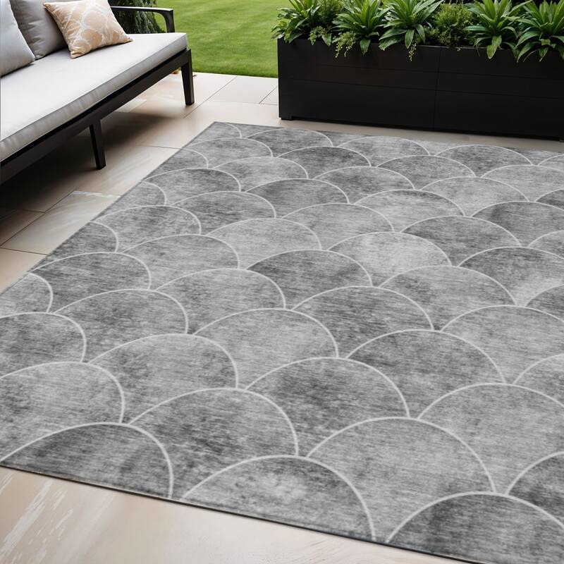 HomeRoots Abstract Transitional Rectangle Outdoor Rug - 8' X 10'