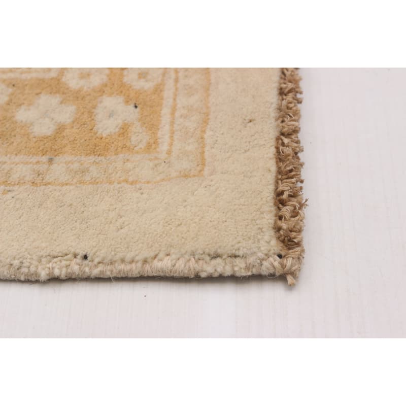 ECARPETGALLERY Hand-knotted Peshawar Finest Ivory Wool Rug - 7'11 x 9'10