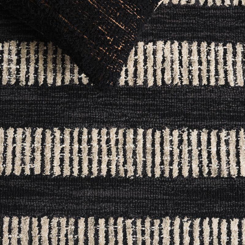 SAFAVIEH Handmade Pine Slaviya Modern Wool Rug