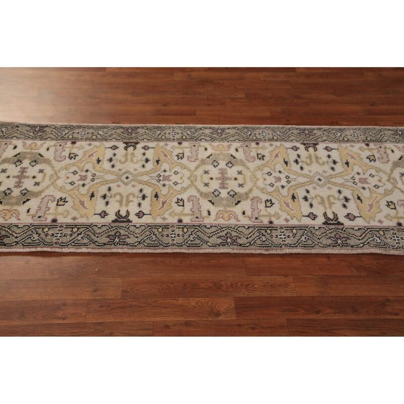 All-Over Ivory Oushak Indian Runner Rug Handmade Wool Carpet - 2'6"x 7'9"