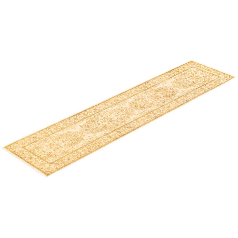Overton Hand Knotted Wool Vintage Inspired Traditional Mogul Ivory Runner Rug - 2' 9" x 11' 10"