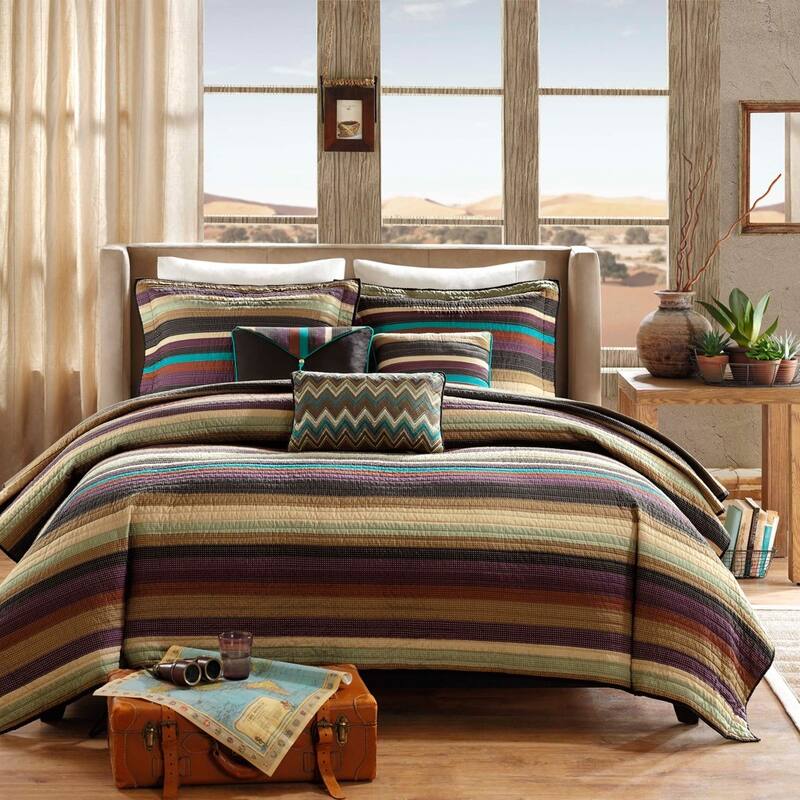 Reversible Quilt Set with Throw Pillows Multi King/Cal King