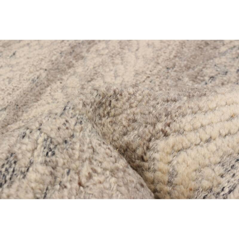 ECARPETGALLERY Hand-knotted Tangier Taupe Wool Rug - 5'3 x 7'6