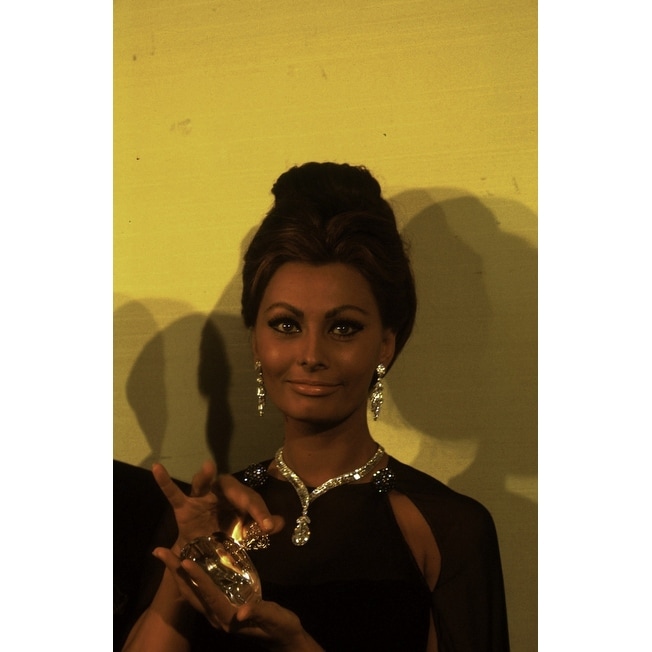 Sophia sales loren perfume
