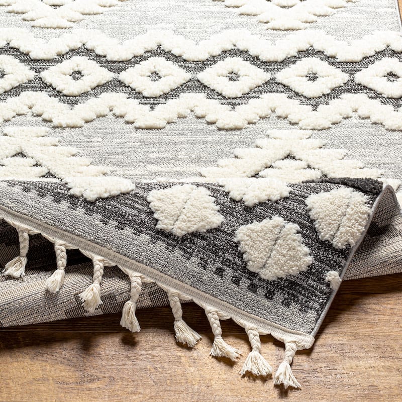 Livabliss Inigo Rustic Geometric Area Rug