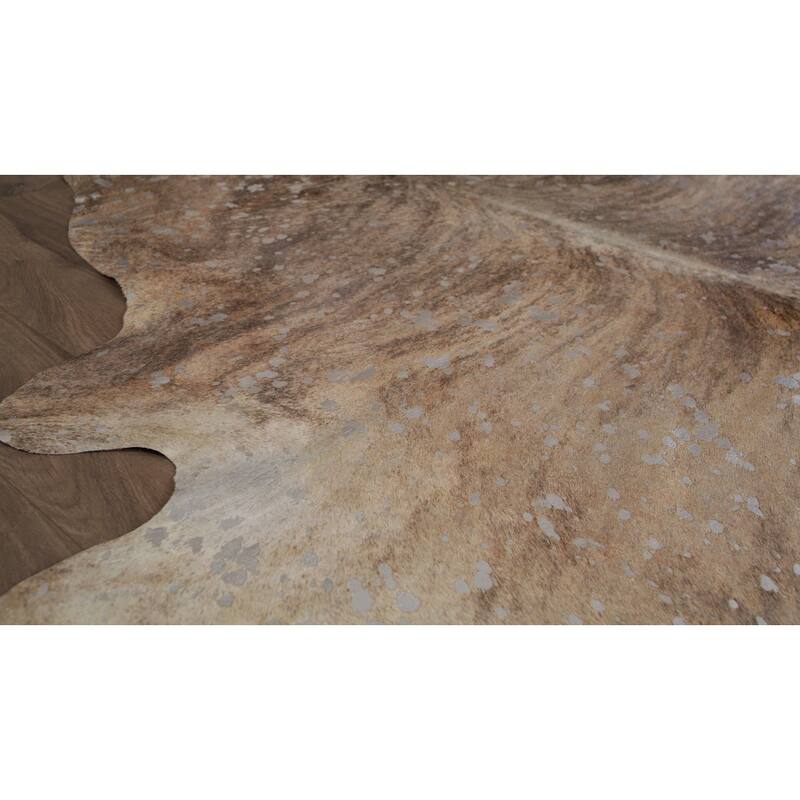 Handmade Vail Moonstone Cowhide Leather Area Rug - 7' x 7'4"
