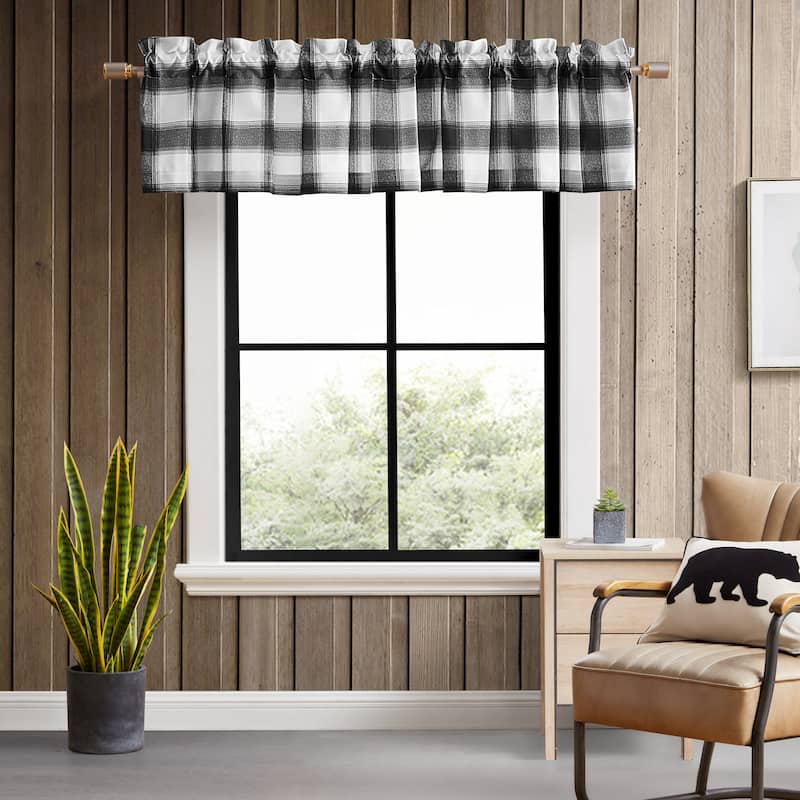 Eddie Bauer Canyon Plaid White Pole Top Window Valance - 86 x 15